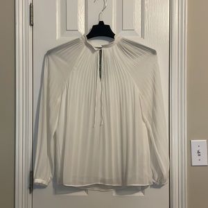 NWT Cream Pleated Chiffon Blouse, size XS